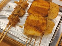 -烤满分·东北烧烤(首经贸店)