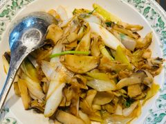 -五谷丰登农家院·地道胶东菜·海鲜烧烤(威海店)