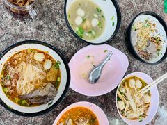 -榮泰米粉湯(Left Shop)