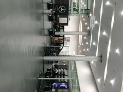 -杭州中升之星奔驰4S店(滨江店)