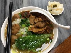 牛腩猪肠河粉-珍珍小食店(西华路店)