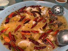 -姚姚酸菜鱼·金戈戈香港豉油鸡(喜荟城联名店)