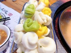 -山河屯铁锅炖(哈西站店)