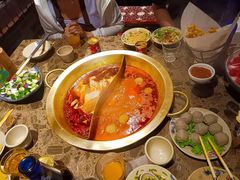 鸳鸯锅-小龙坎老火锅(西安路店)