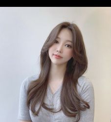 -变画·发型STUDIO