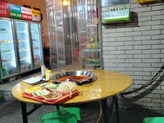 -毛毛老火锅(八年观音桥店)