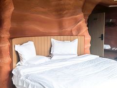 -幸栖洞穴设计酒店(成都春熙路店)