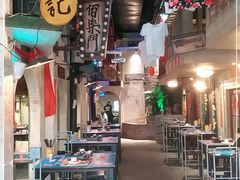 大堂-老表记广西宵夜螺蛳鸭脚煲(西大店)