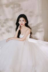 -花里花间摄影工作室