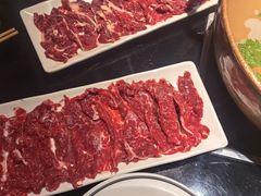 -潮汕三宝鲜牛肉火锅