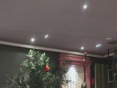 -八府香鸭·啫啫煲(华山路店)