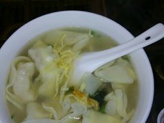 -笑来喜馄饨小笼工坊店(湖滨街店)
