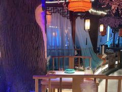 -荷塘秋月·本帮江浙菜(国权路店)