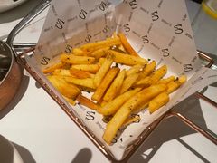 -牛排家(北京长安街英皇集团中心店)