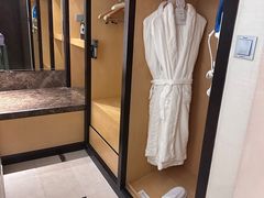 -青岛海尔洲际酒店