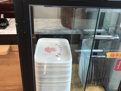面包甜点陈列柜-新侨三宝乐面包店(崇文门店)