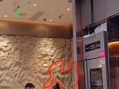 -老板恋上鱼(恒隆广场店)