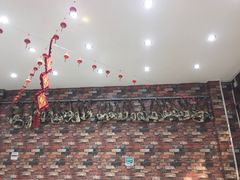 -阿婆情腊排骨火锅(金虹路店)