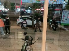 -德克士(通宝路店)