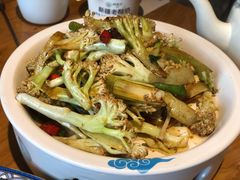 干锅有机花菜-胖老汉椒麻鸡清真新疆菜(西御街店)