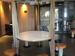 用餐区-麦当劳(中山大道中店)