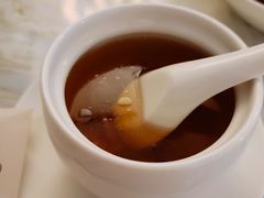 -浅深(世茂滨江精品店)