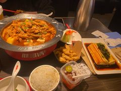 -胖哥俩肉蟹煲(华贸店)