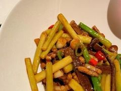鹿茸菌炒芦笋-奉天小馆·非遗东北菜(沈阳万象城店)