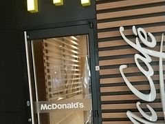 -麦当劳(杭州西湖银泰百货店)