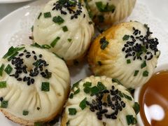 蟹粉生煎包-瑞福园联谊餐室(茂名南路店)