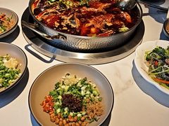 -张大胡子鱼头火锅酒楼(长益路店)