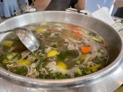 -马尔龙新疆饭店·清真(瑞景店)