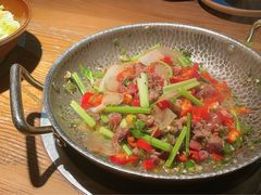 -吃饭皇帝大土家民族菜(正大广场店)