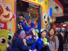 -四海一家自助餐(益田假日广场店)