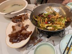 -梅利汴京烤鸭•开封豫菜地标店(东大街店)