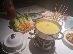 招牌花胶鸡煲汤底-最品火锅