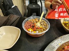 -洞亭火锅(防空洞总店)