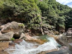 -鄣山大峡谷