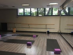 -榕树上·瑜伽普拉提