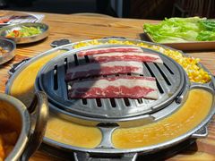 -青瓦炭韩潮烤肉(花园道店)
