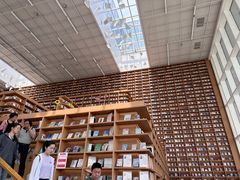 -朵云书院(滴水湖店)
