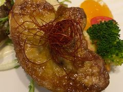 -悦享绿山墙西餐厅