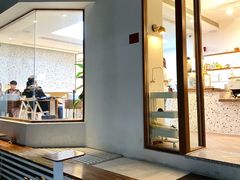 -Line 咖啡(石厦花园店)