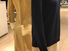 -COS(月星环球港店)
