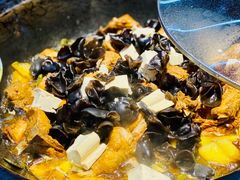 炖柴鸡-屯老二农家铁锅炖·行业领军者(梅江店)