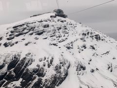 -希尔特峰
