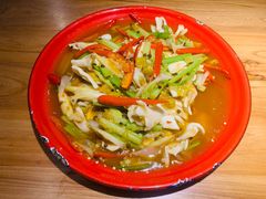 -先启半步颠小酒馆(虹桥龙湖天街店)
