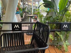 -M Stand(深圳南山欢乐颂店)