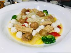-鼎记酒楼(雁南一路店)