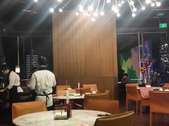 大堂-蝴蝶里·粤菜·点心(龙湖天街&滨江店)